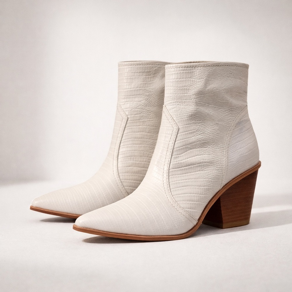 Franco Sarto White Embossed Leather Ankle Booties Brand New Minimalist Booties